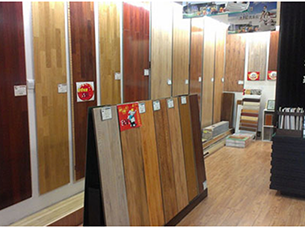 地板行業貼標機定制案例