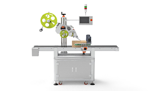 紙盒平面貼標(biāo)機(jī)定制