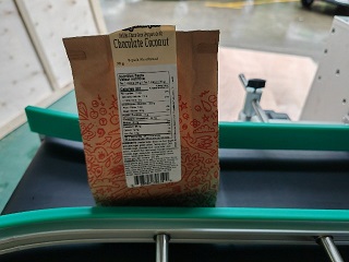 2025.6.10加拿大臥式單標多面不干膠貼標機