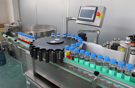 上海軒特全自動(dòng)高速貼標(biāo)機(jī)